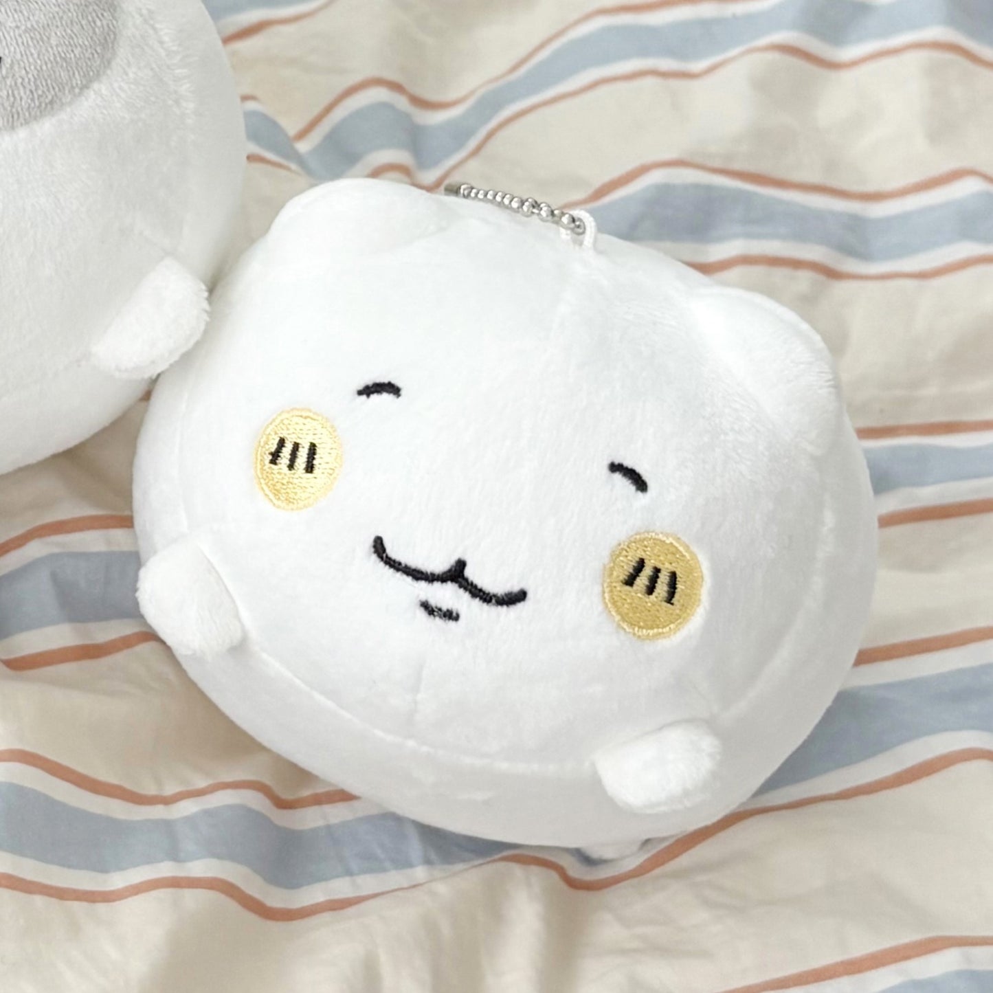 【韓国版受注予約】にゃんにゃん キーリング