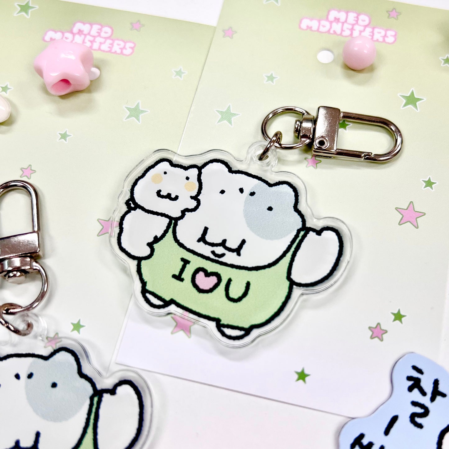 にゃんモンアクリルキーホルダー【たくましいモン】